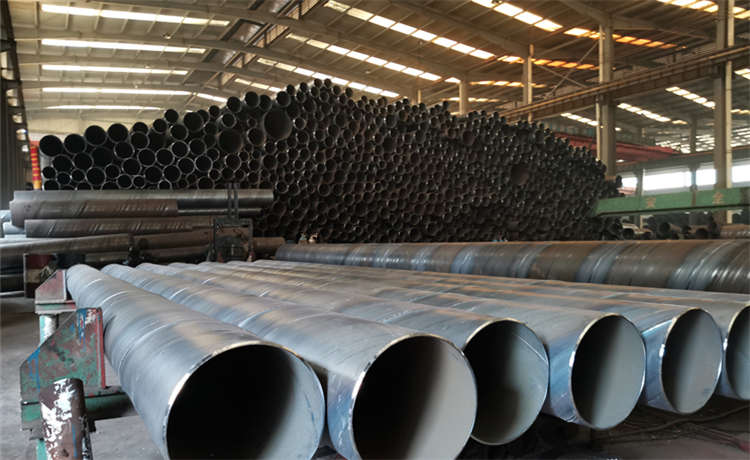 1020 1620mm螺旋焊管，桂林920mm螺旋鋼管，供水螺旋鋼管，鋼材場螺旋管多少錢一米