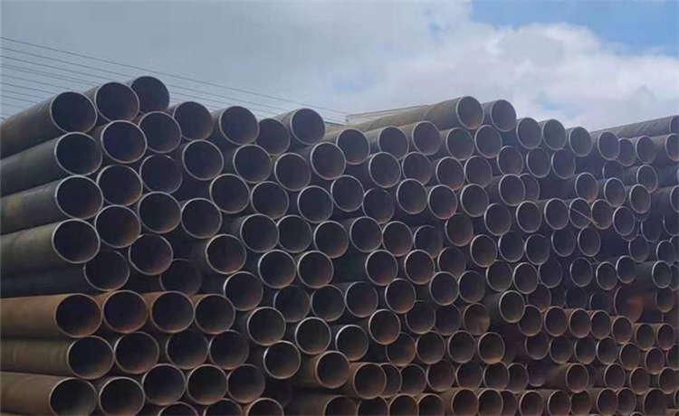 724mm螺旋鋼管，dn200螺旋鋼管，6mm螺旋管價(jià)格，鋼護(hù)筒加工