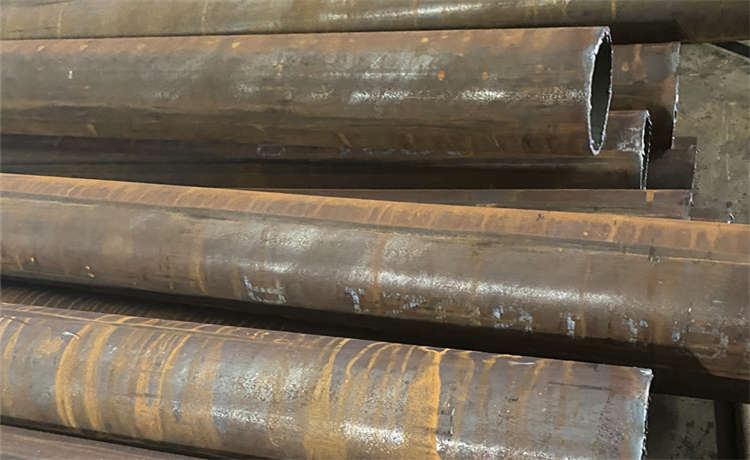 鍍鋅管廠家，鋼護(hù)筒加工廠家，529螺旋焊管，1920螺旋管