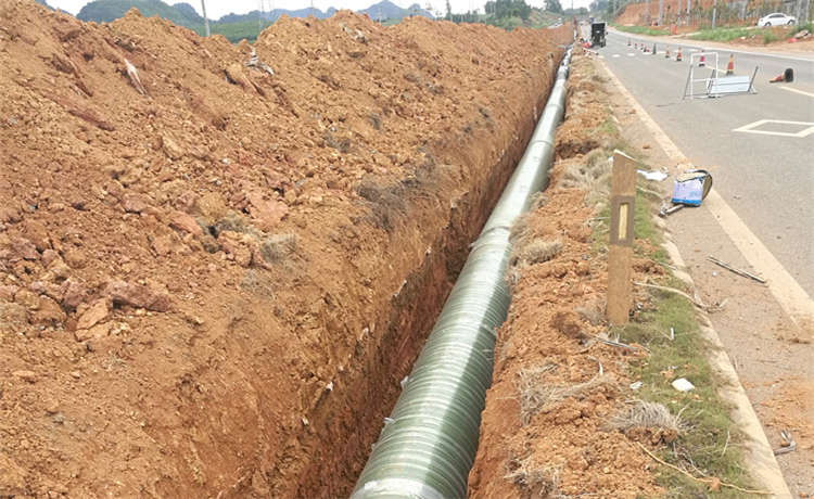 1836 1120自來水給水防腐管,百色1124螺旋管,DN2300螺旋管,大型廠家質(zhì)量可靠價格低廉