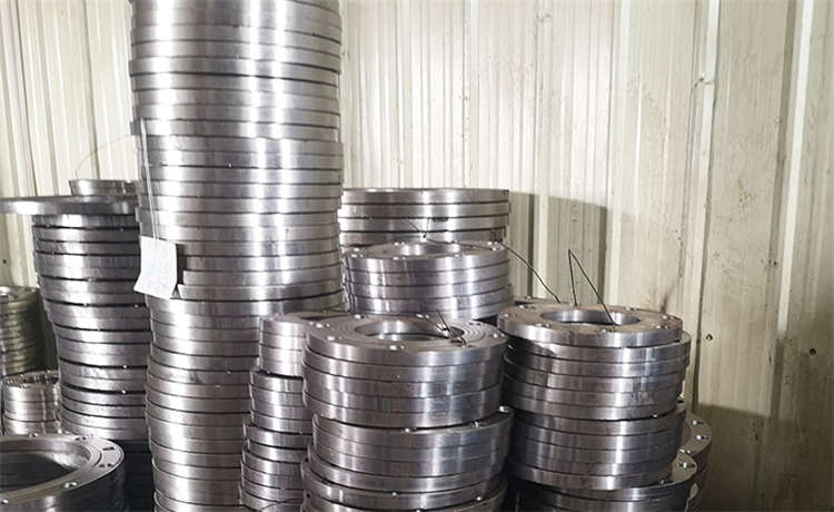 400mm螺旋焊管，1120-8mm螺旋鋼管，大型廠家質(zhì)量可靠?jī)r(jià)格低廉，不等邊角鋼