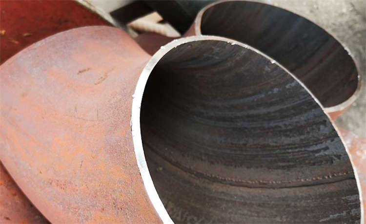 DN350mm螺旋焊管，江門(mén)530-6mm螺旋管，2400mm螺旋焊管，鋼材場(chǎng)排污水螺旋管