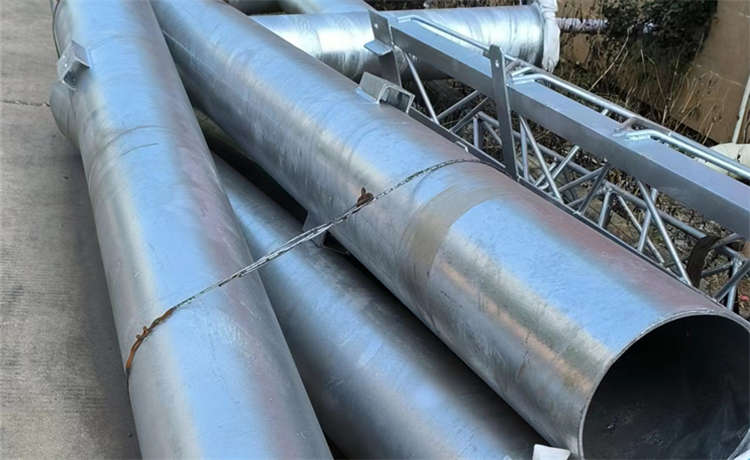 1720mm螺旋鋼管，江門dn2300螺旋鋼管，內(nèi)徑2500mm螺旋管，630鋼管樁廠家